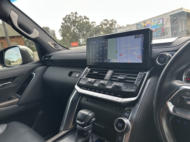 2022 Toyota Landcruiser - Image 5