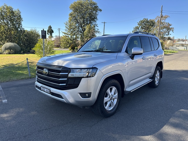 2022 Toyota Landcruiser - Image 9