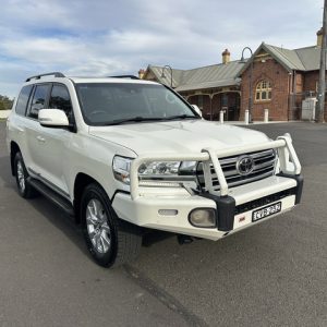 2020 Toyota Landcruiser