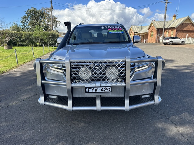 2020 Toyota LandCruiser - Image 10