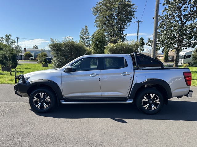 2021 Mazda BT-50 - Image 14